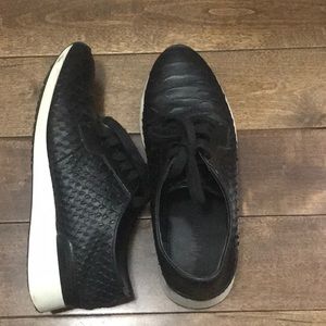 Vince Leather Croc Sneaker Shoes- Black- Size 6.5 (Euro 36.5)